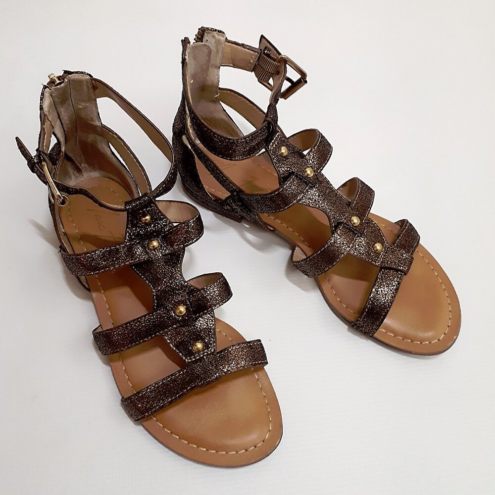 MARC FISHER Gladiator Sandals in Metallic Bronze Glitter with Gold Hardware
